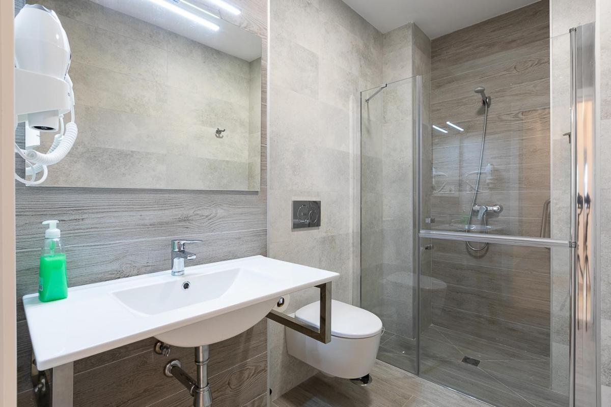 Apartamentos Guerrero 3 Torre Del Mar Kültér fotó