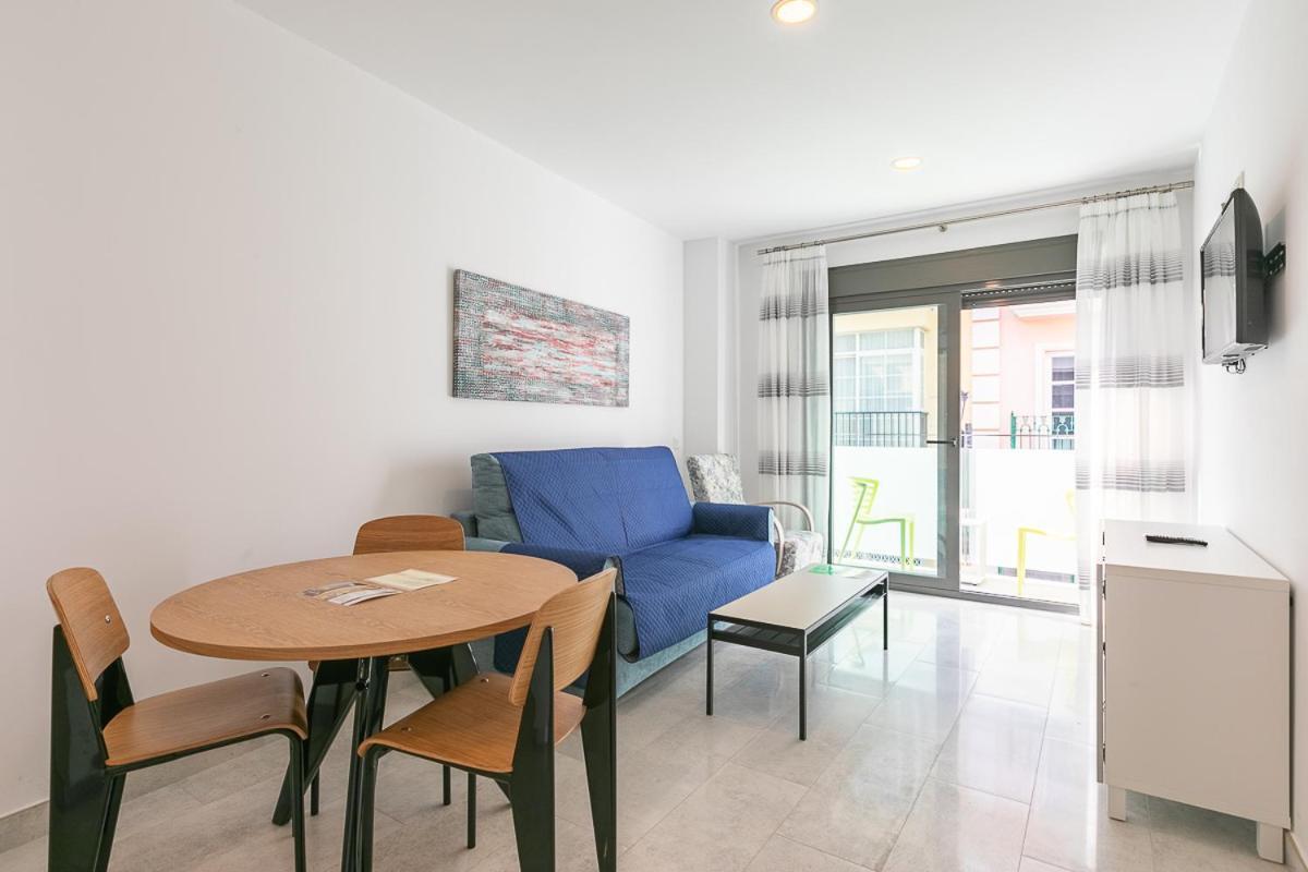 Apartamentos Guerrero 3 Torre Del Mar Kültér fotó